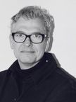 2025_Felix_Hoffmann_Copyright_Anna_Breit - Porträt: Felix Hoffmann, Foto: Anna Breit