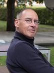 Halbporträt-0091 - Porträt: Rainer Iglar